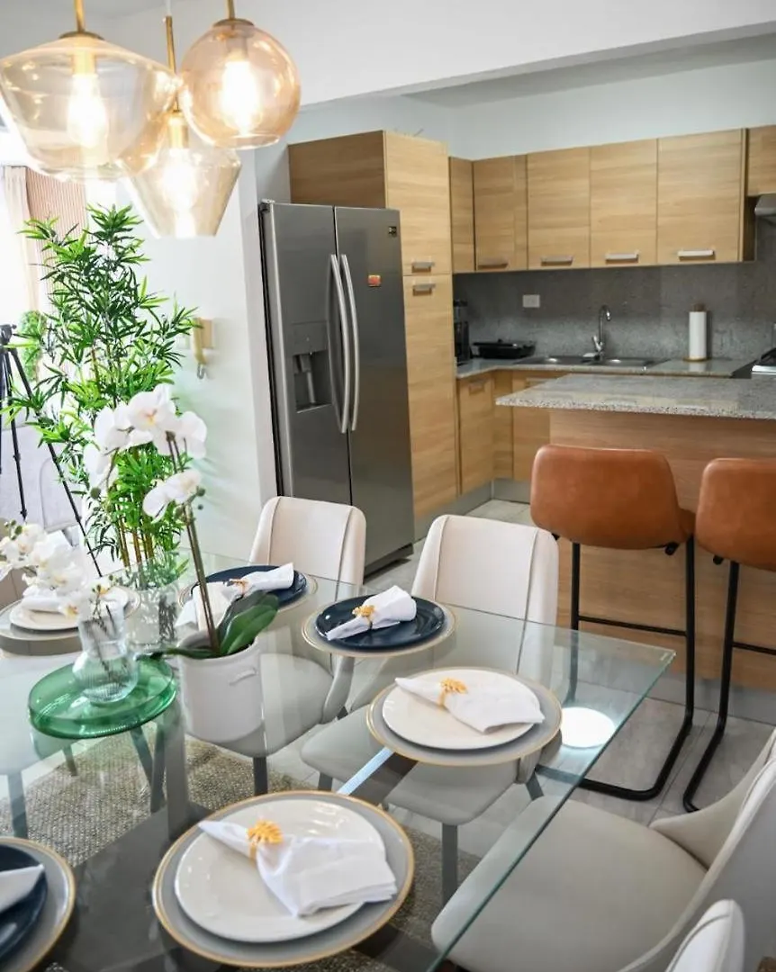 Modern Colonial Wter View Apartment Calero